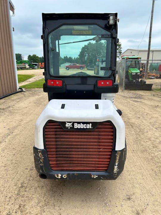 Bobcat L28