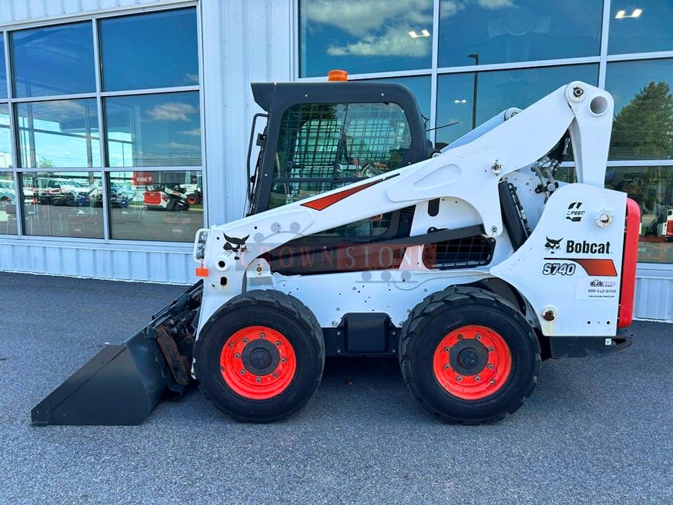 Bobcat S740