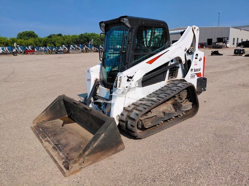 Bobcat T595