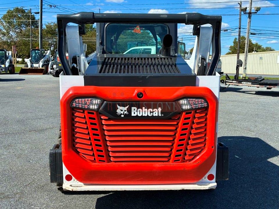 Bobcat T66