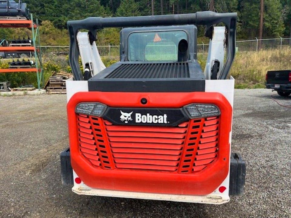 Bobcat T66