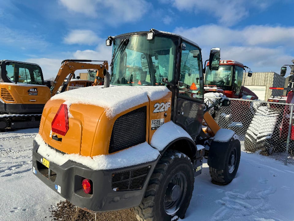 Case 221F HS HIGH SPEED COMPACT