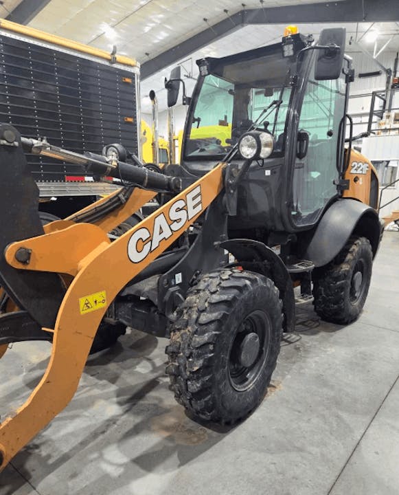 Case 221F HS HIGH SPEED COMPACT