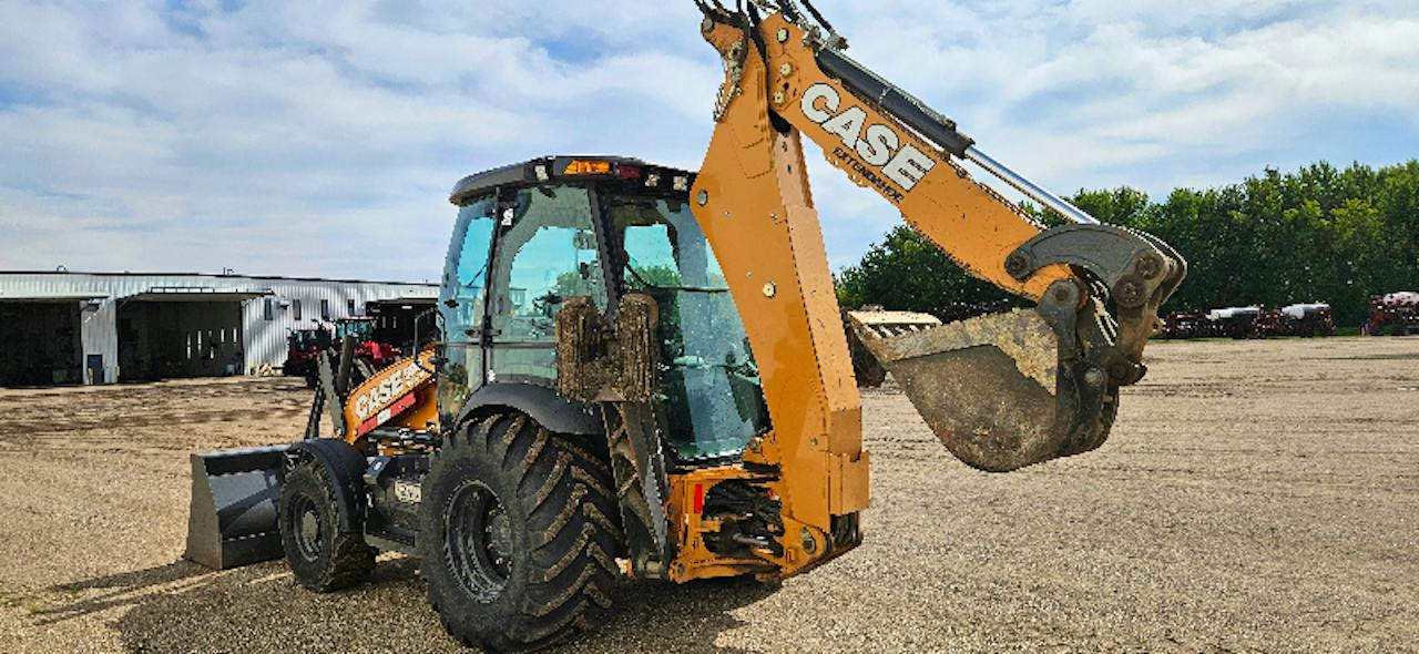 Case 590SN