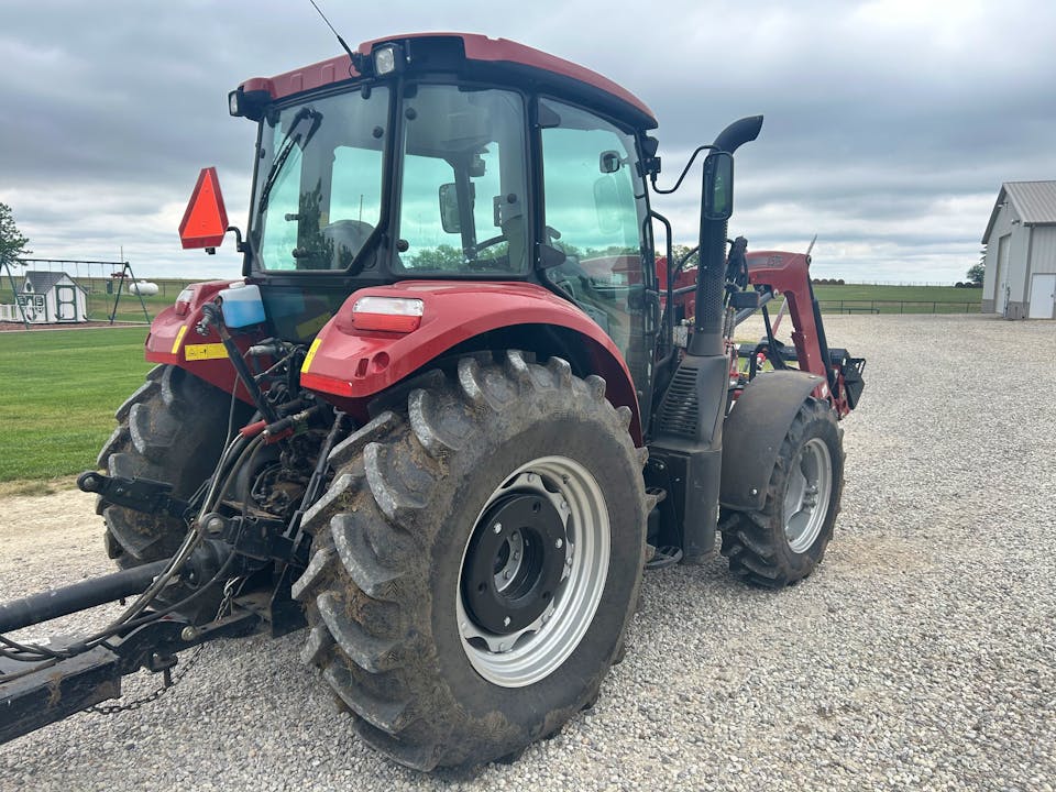 Case Farmall 90C