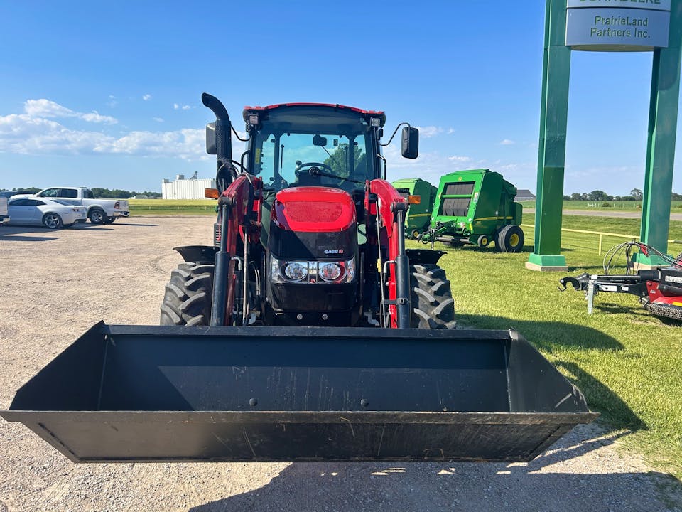 Case Farmall 90C