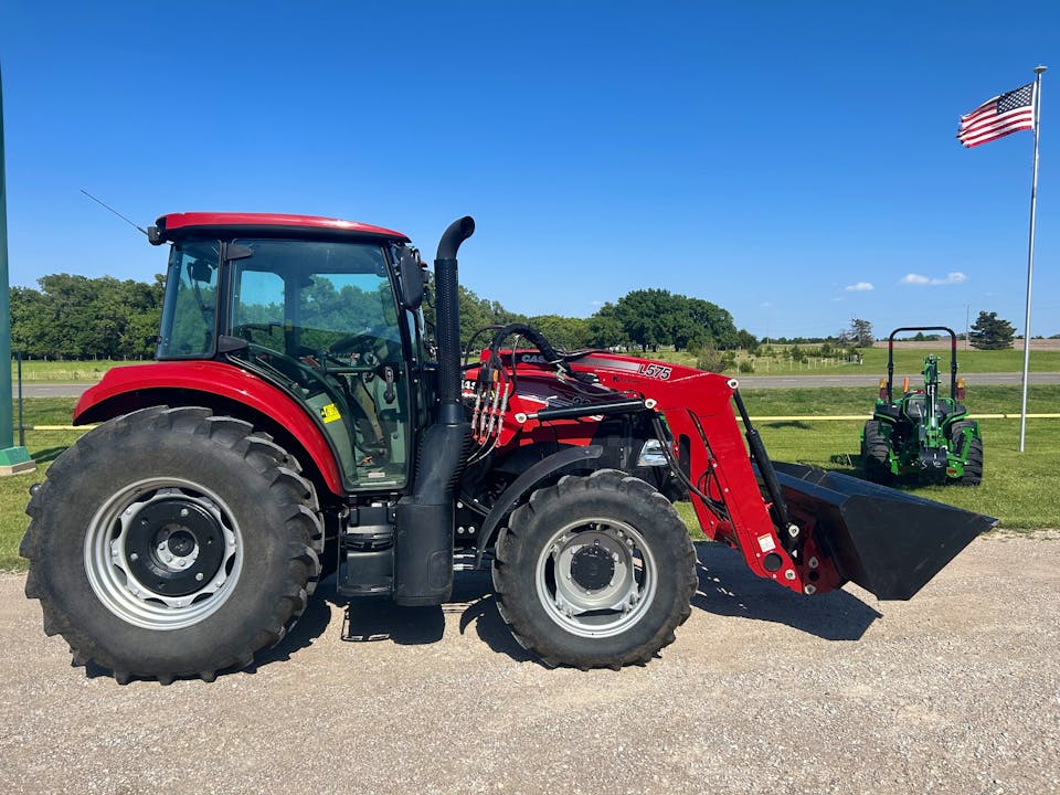 Case Farmall 90C