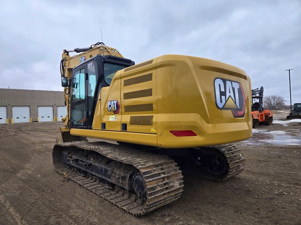 Caterpillar 323
