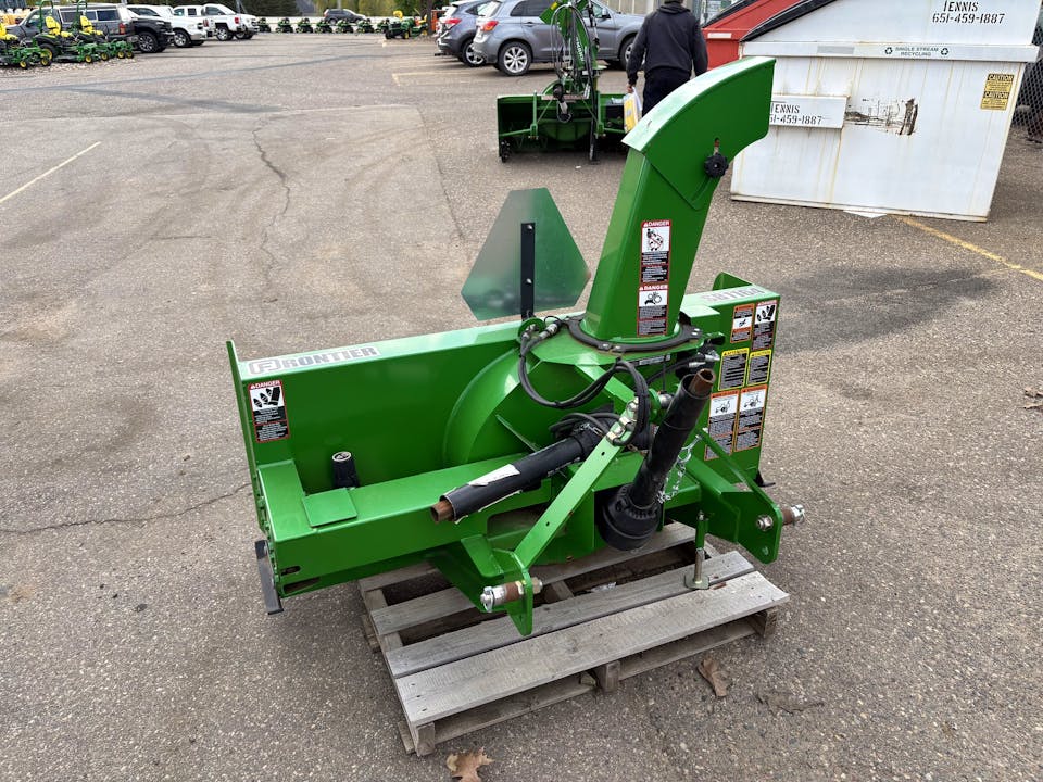 Frontier SB1164 Snowblower