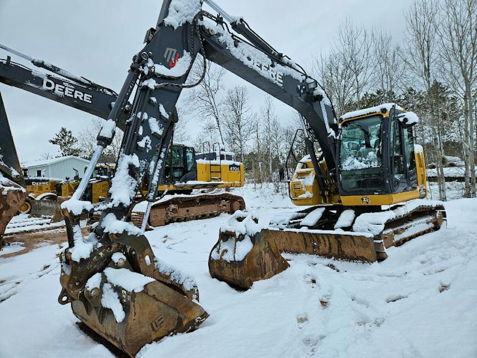 John Deere 135G
