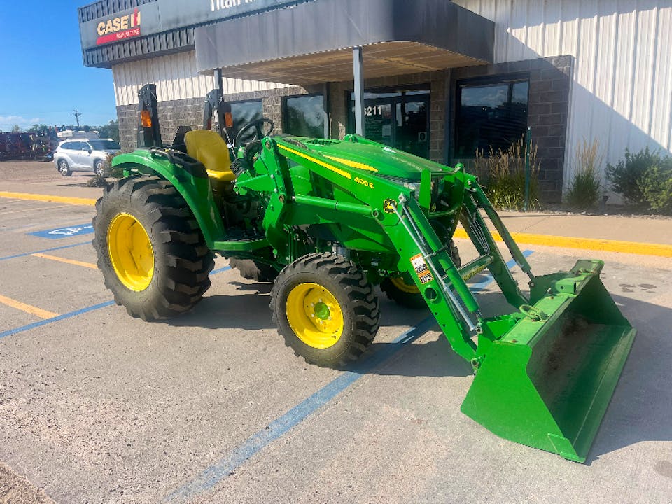 John Deere 4066M