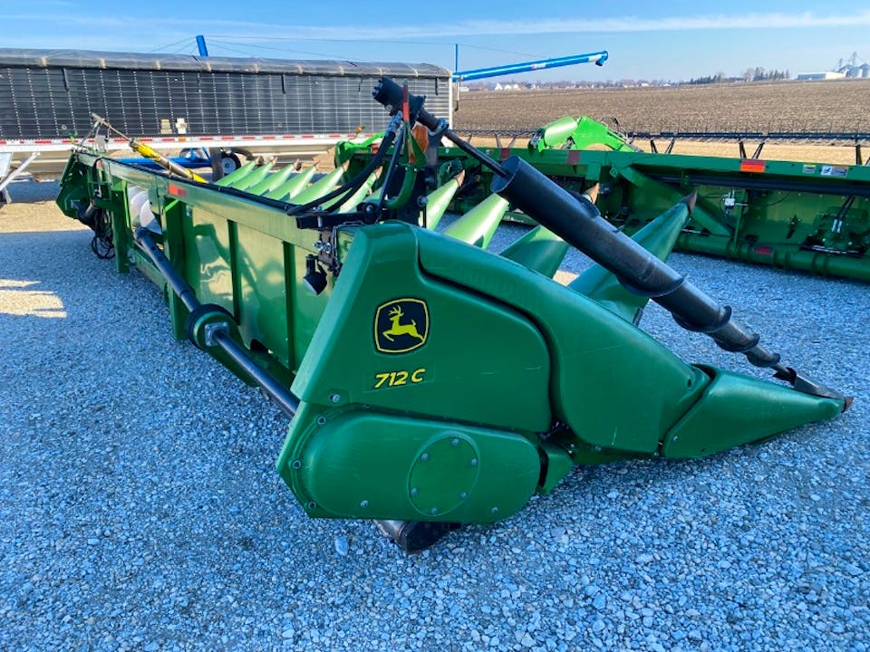 John Deere 712C