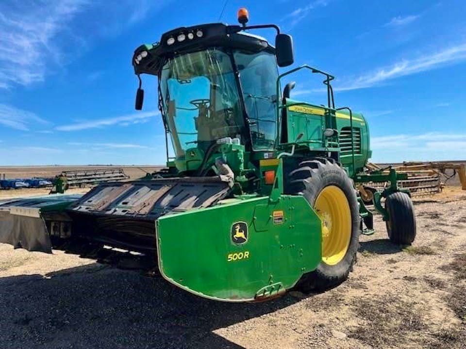 John Deere W235