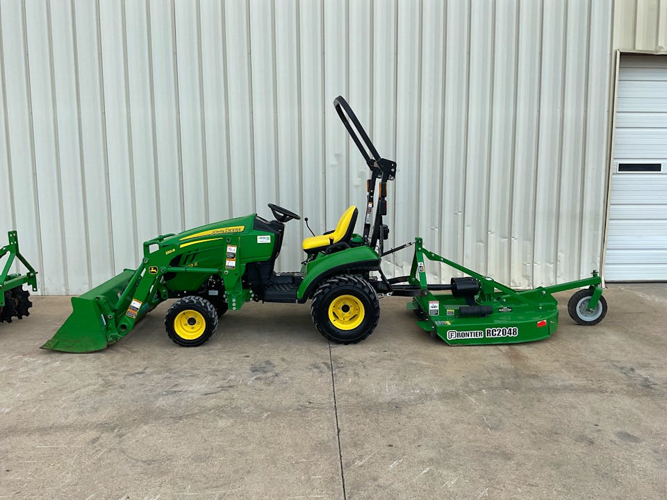 John Deere 1023E
