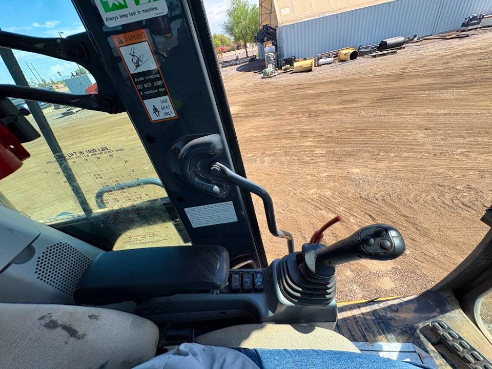 John Deere 135G