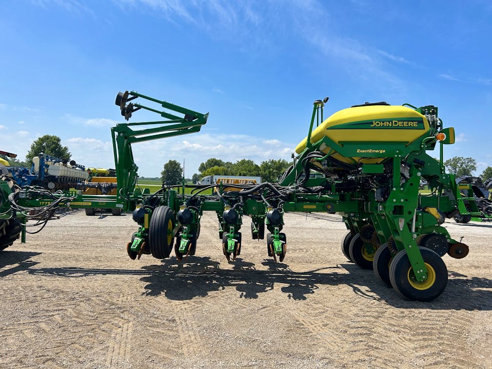 John Deere 1775NT
