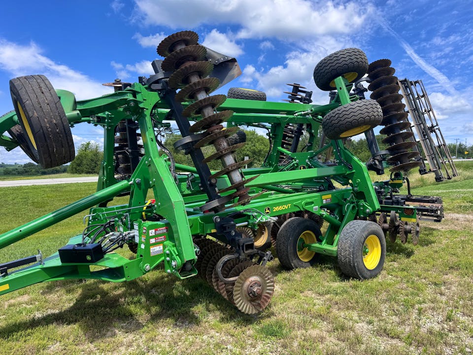 John Deere 2660VT