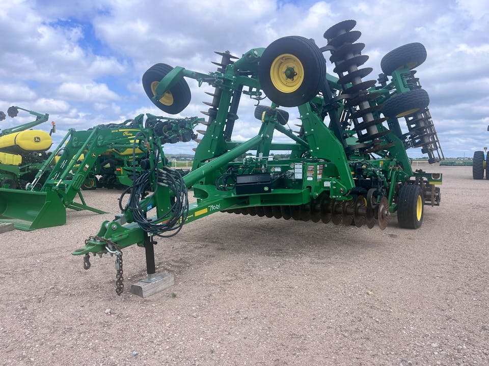 John Deere 2660VT