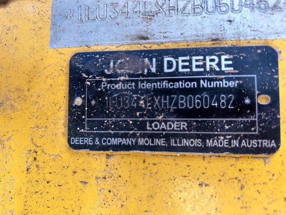 John Deere 344L