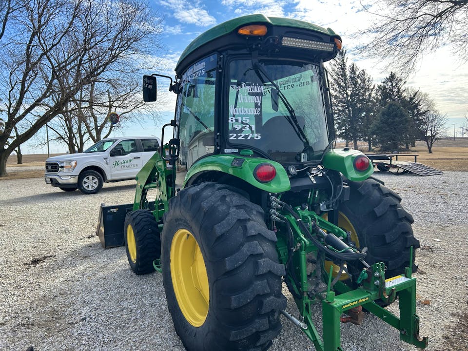 John Deere 4066R