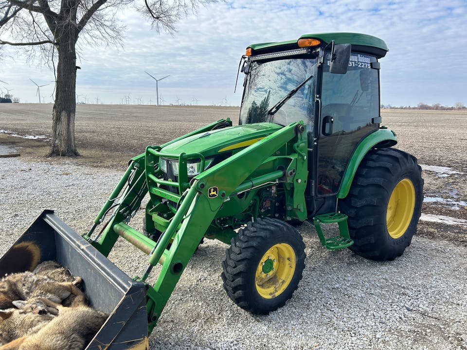 John Deere 4066R