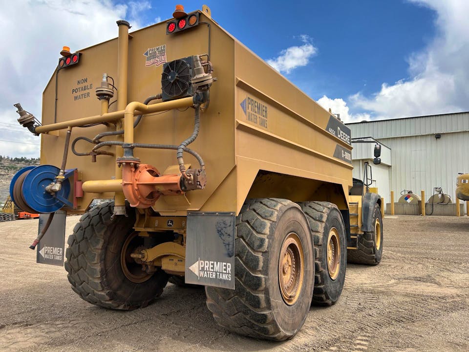 John Deere 460E