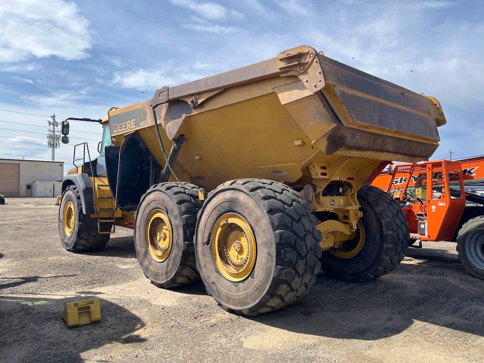 John Deere 460E