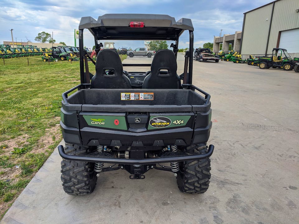 John Deere 4X4