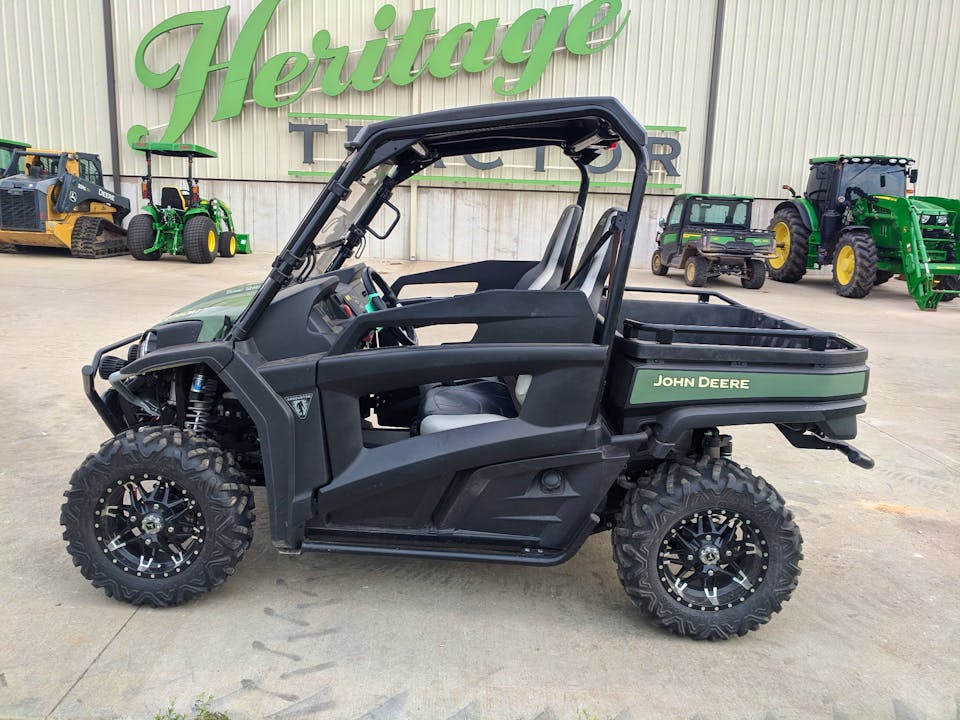 John Deere 4X4