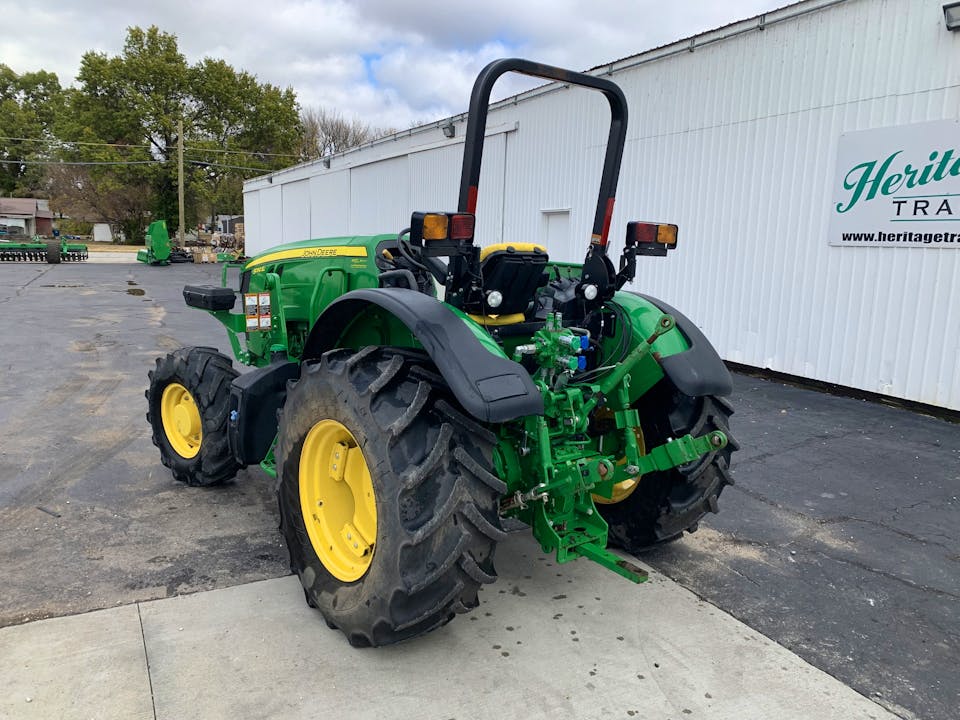 John Deere 5090EL