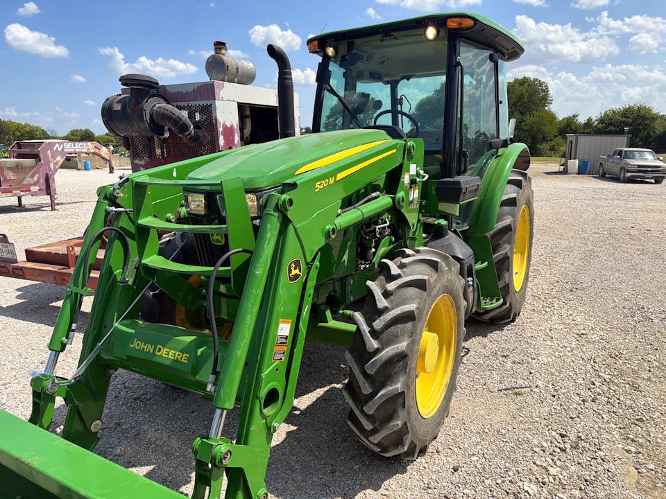 John Deere 5100E