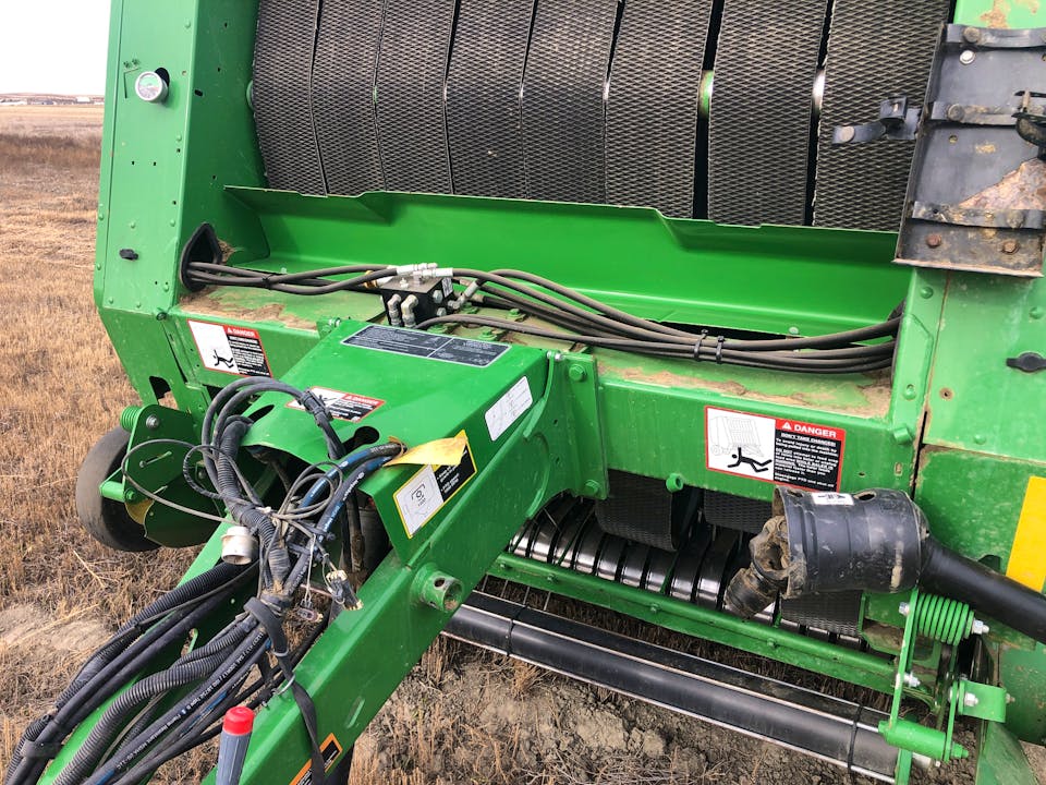 John Deere 560M