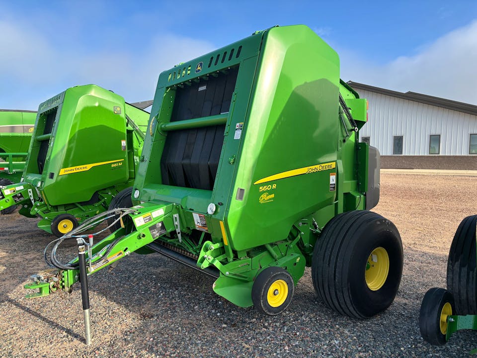 John Deere 560R