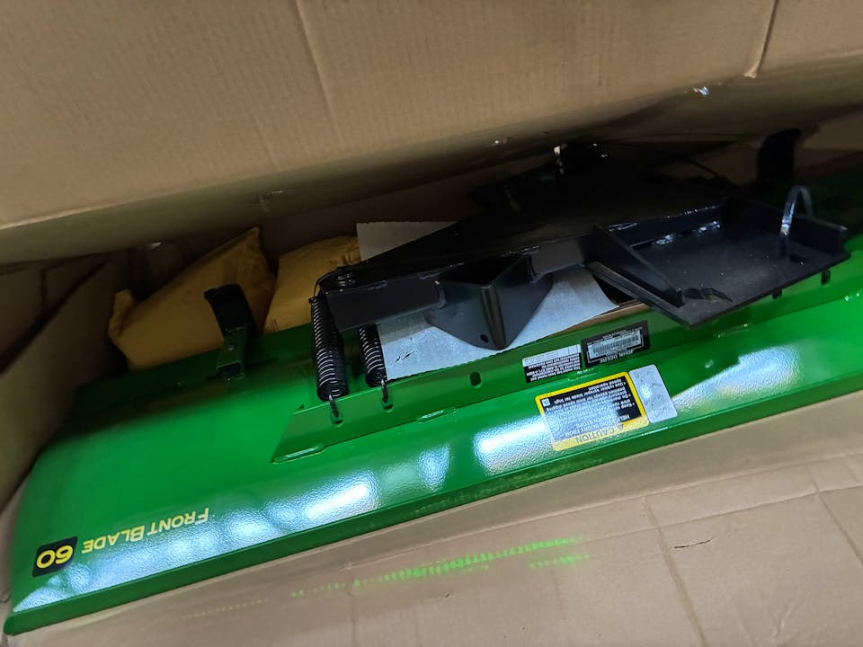 John Deere 60" BLADE FOR FRONT MOUNT