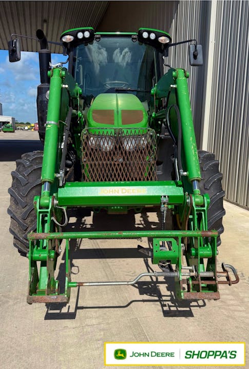 John Deere 6120M