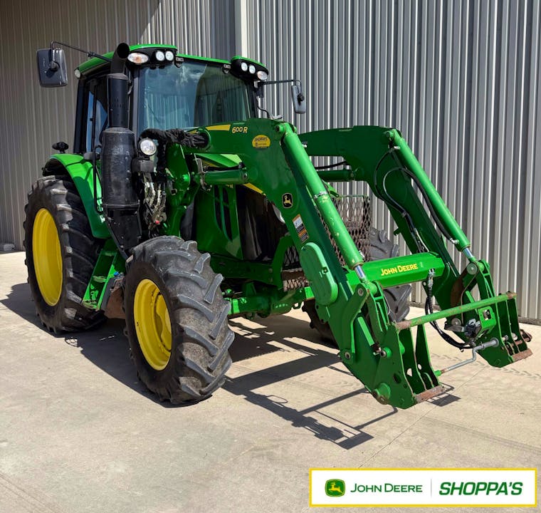 John Deere 6120M