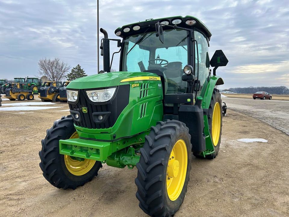 John Deere 6130R