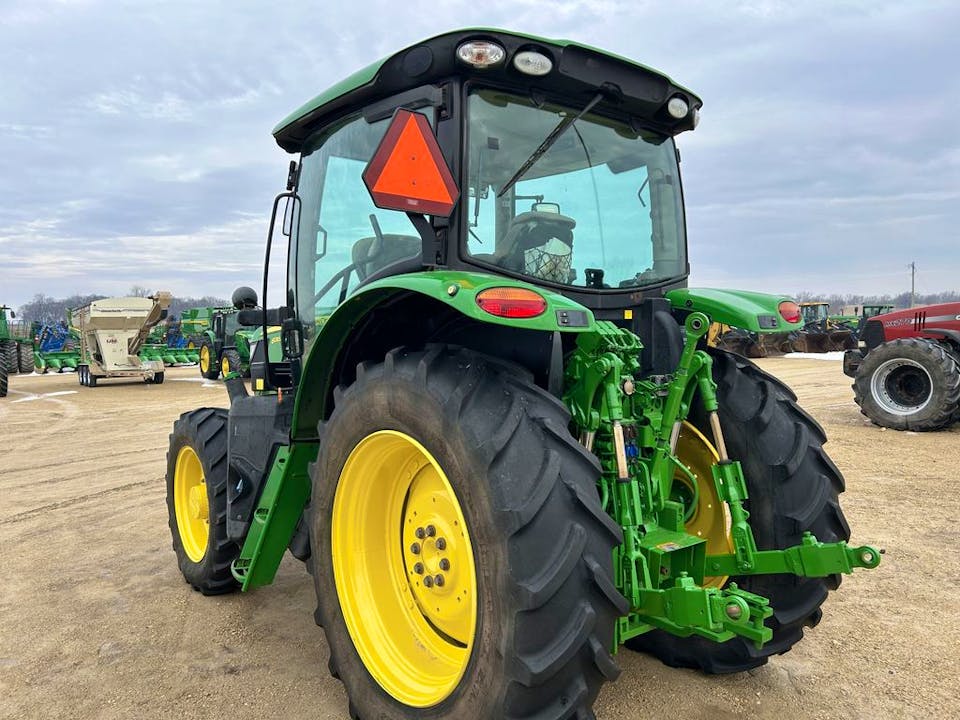 John Deere 6130R