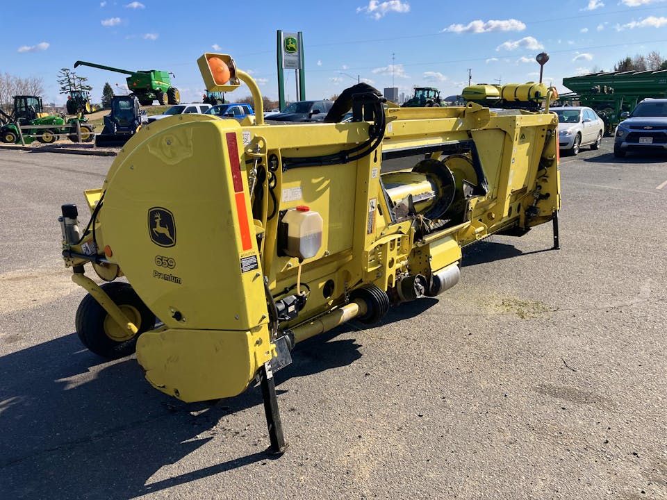 John Deere 659