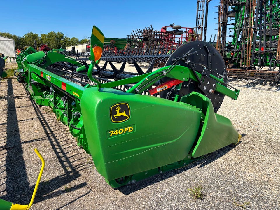 John Deere 740FD