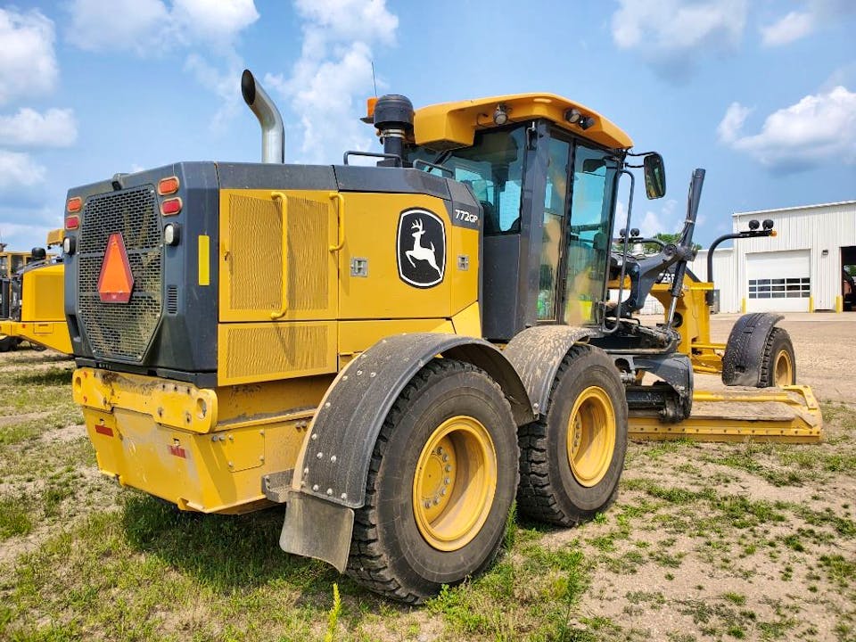John Deere 772G