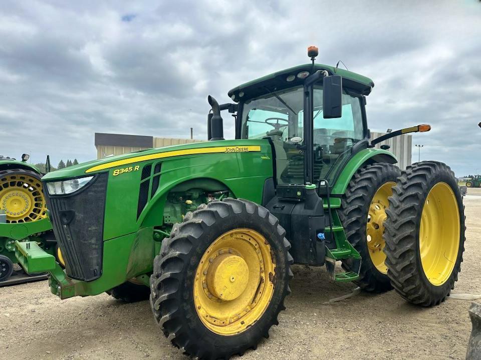 John Deere 8345R
