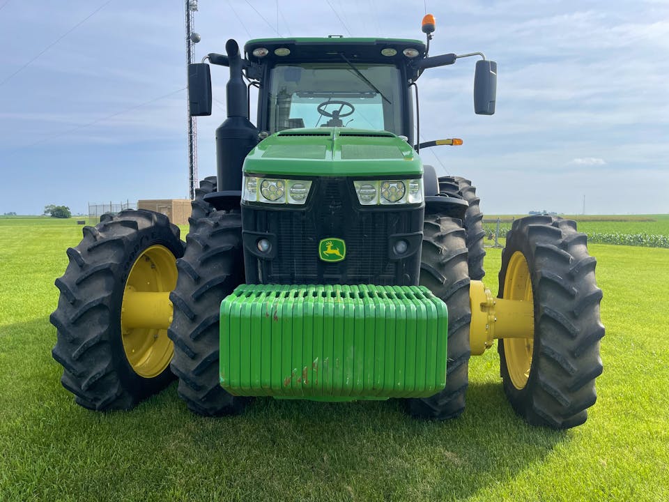 John Deere 8370R