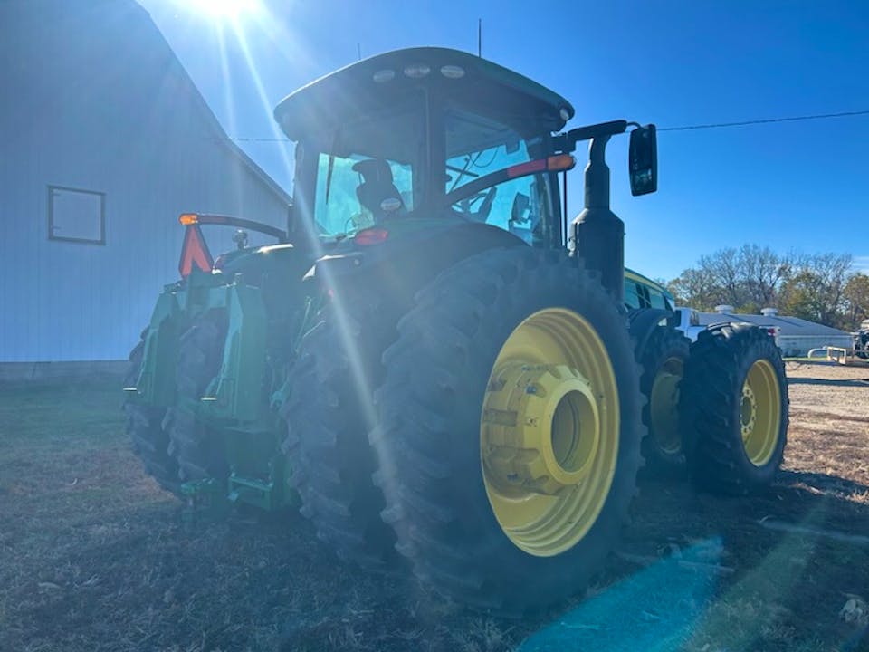John Deere 8370R