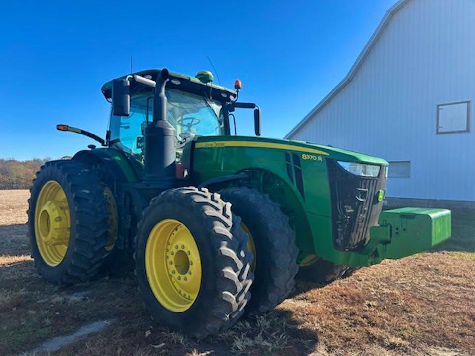 John Deere 8370R