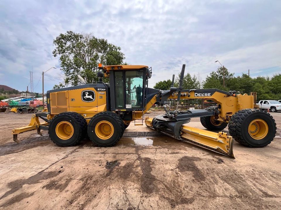 John Deere 872G