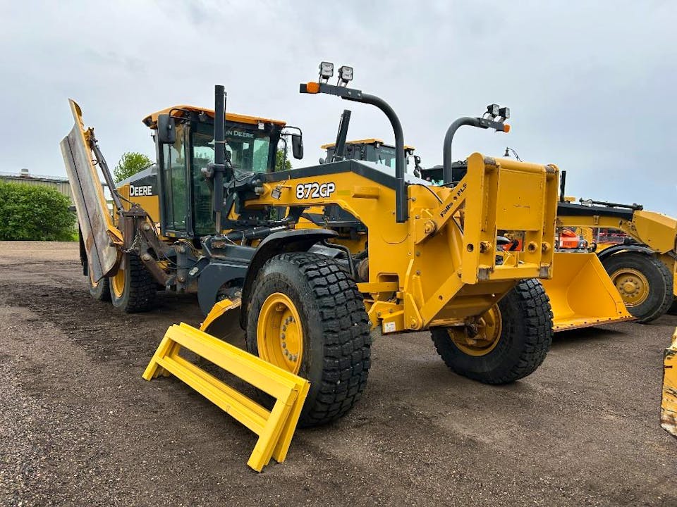 John Deere 872G