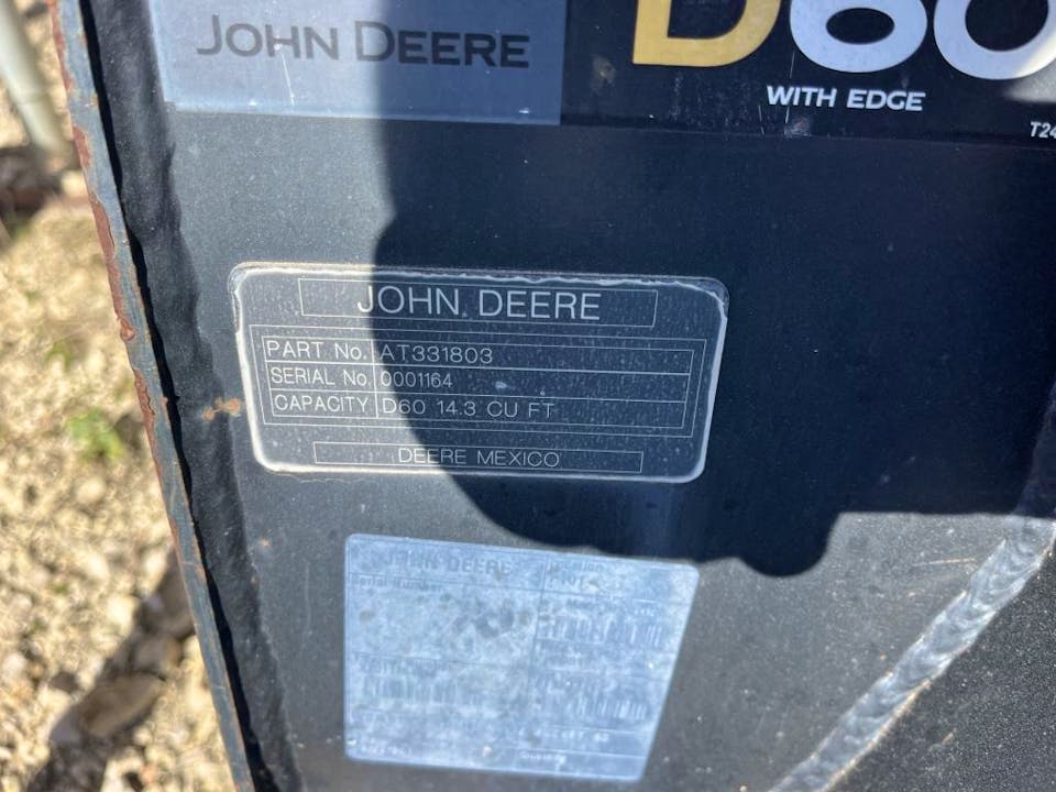 John Deere CE60