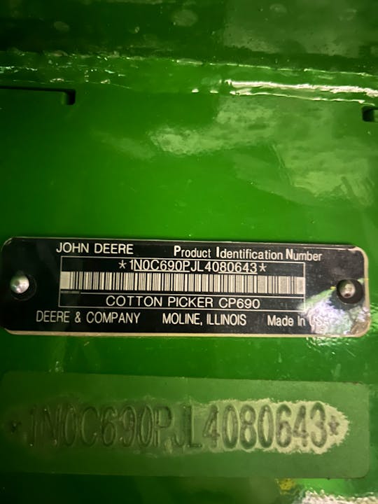 John Deere CP690