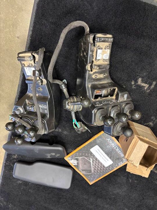 John Deere JOYSTICK